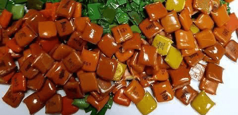 Ceramic Capacitors (Red)